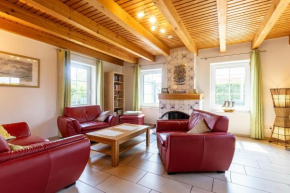 Skipper, zwei Schlafzimmer, zwei Bäder, großer Garten und überdachte Terrasse! Hunde willkommen!